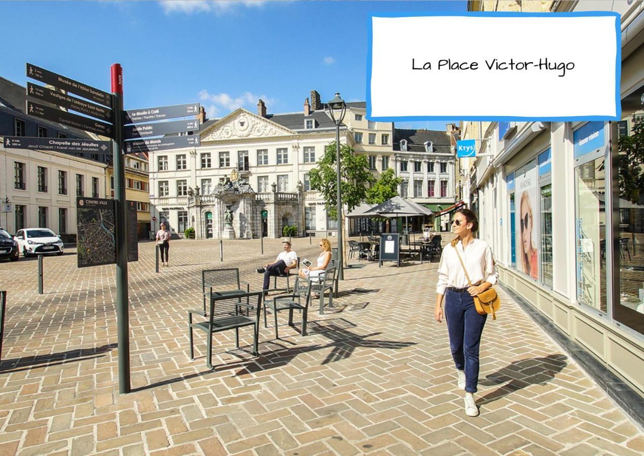 Odes et Ballades Place Victor Hugo Saint-Omer  Exterior foto